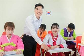 NGÀNH/NGHỀ TIẾNG HÀN TRƯỜNG TRUNG CẤP CÔNG NGHỆ HÀ NỘI
